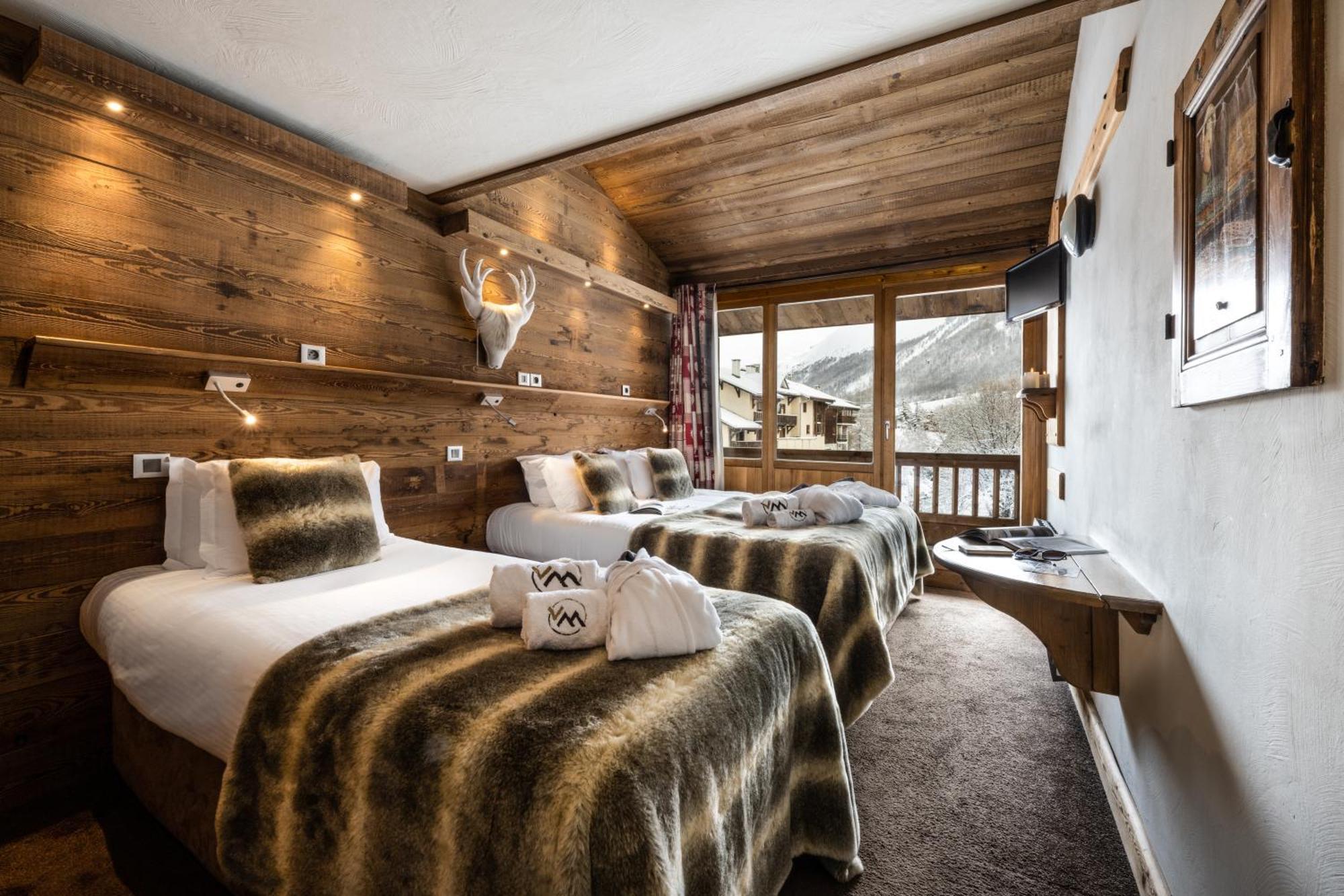 Hotel Ski Lodge - Village Montana Val-dʼIsère Dış mekan fotoğraf
